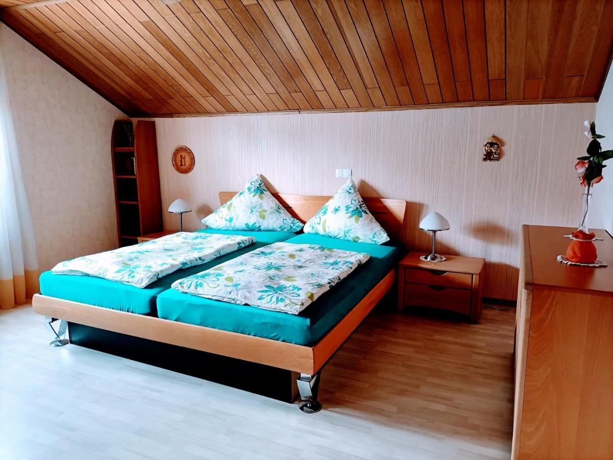 Apartmán Haus Heidrun Dolgesheim Exteriér fotografie